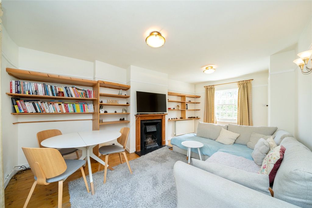 Property photo 2 of 10 Picture No. 07