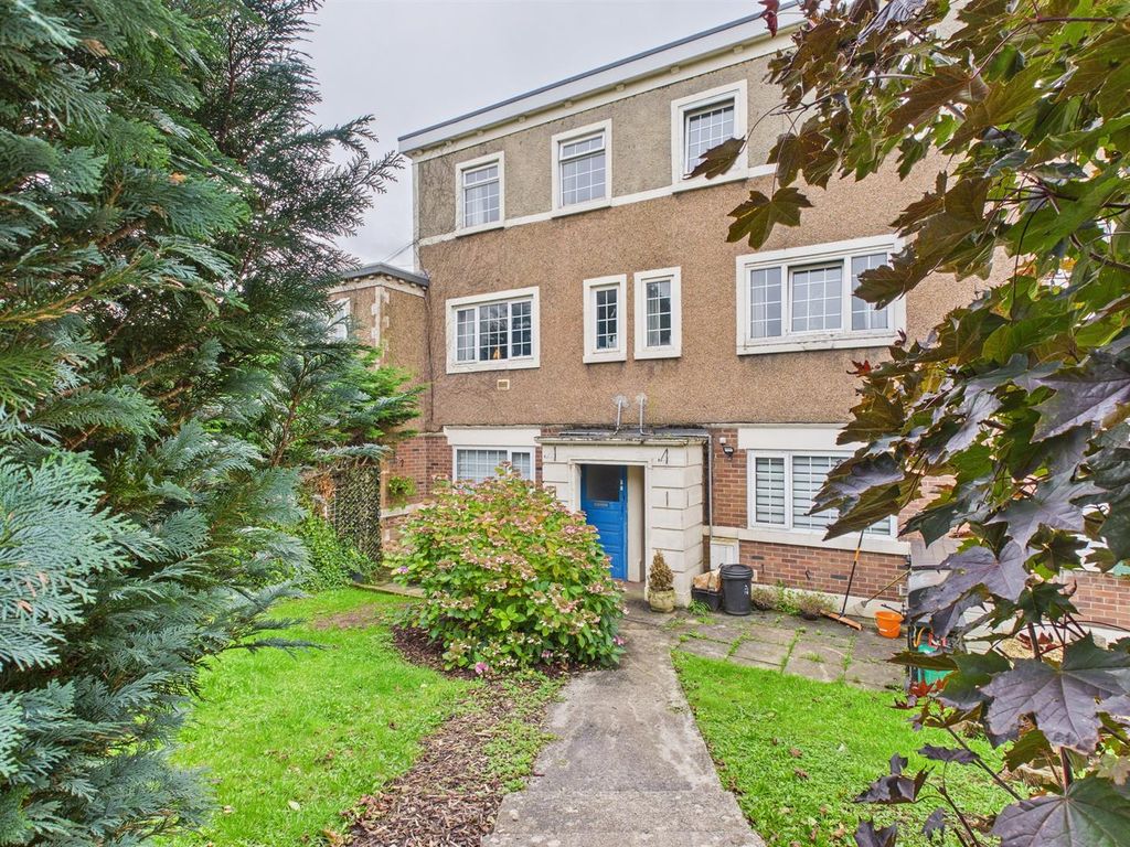 Property photo 1 of 18 Cam02295G0-Pr0298-Still027.Jpg