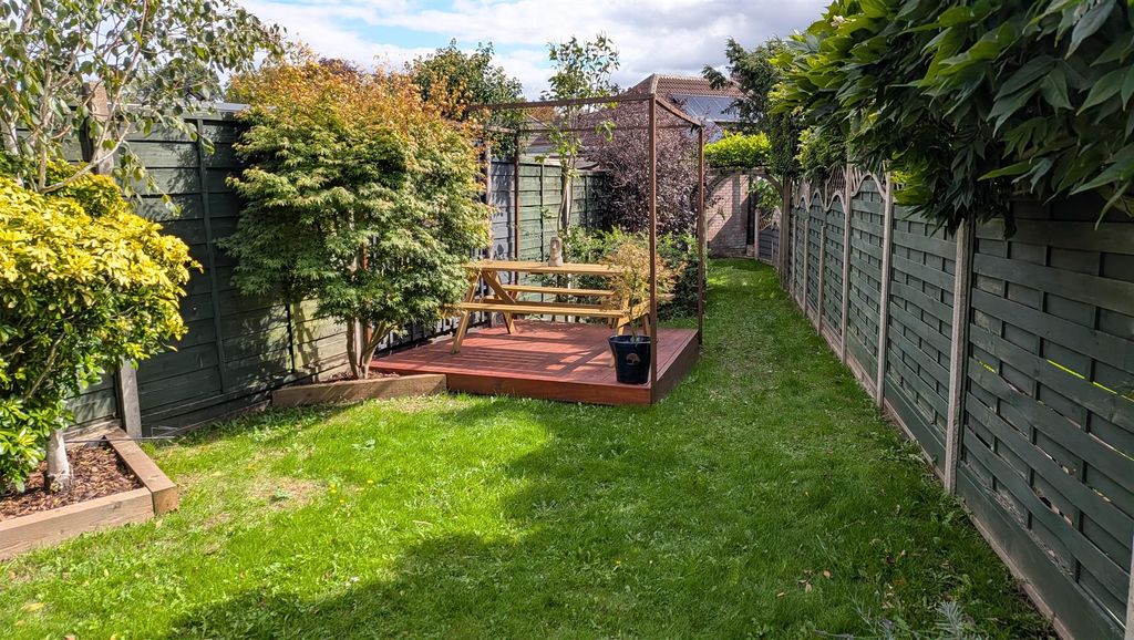 Property photo 3 of 19