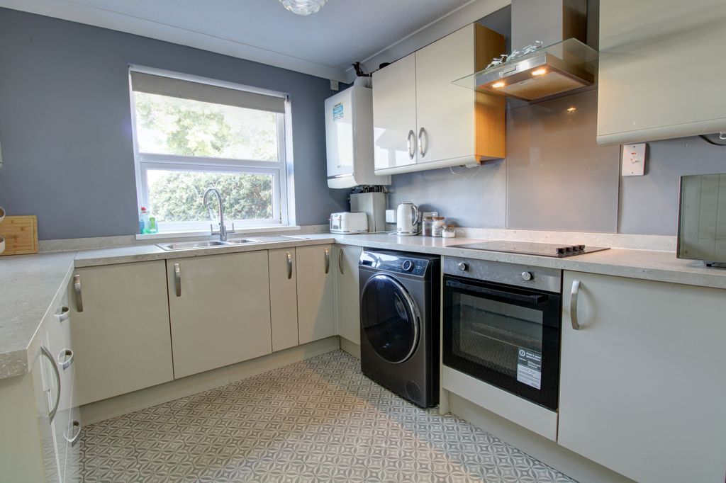 Property photo 3 of 15 A3