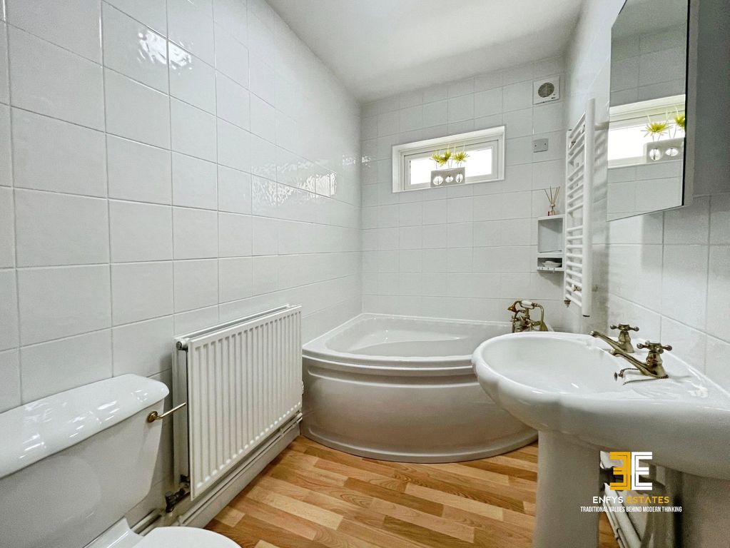 Additional image 15 of 2 bed flat for saleDeganwy Beach, Deganwy LL31