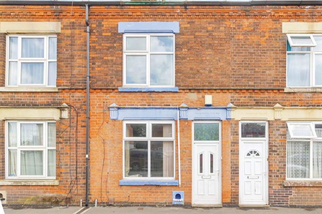 Property photo 1 of 17