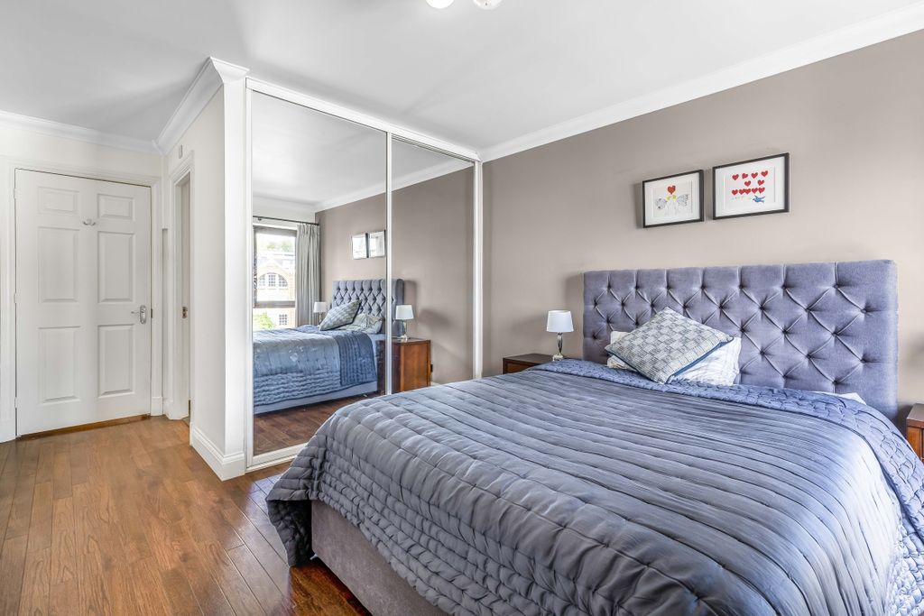 Property photo 3 of 10 12