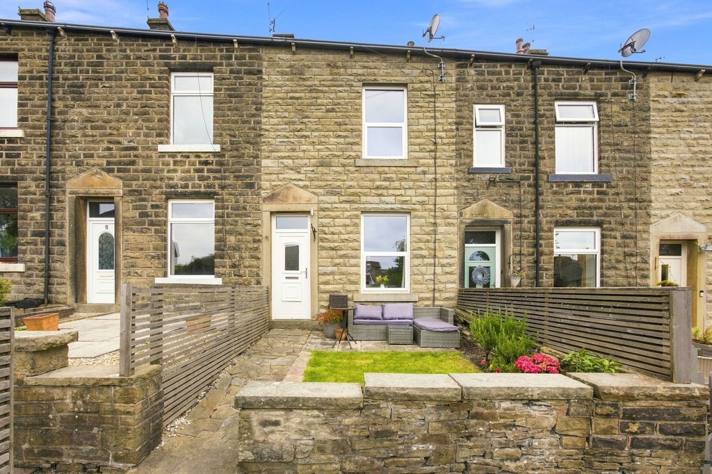 Property photo 1 of 24