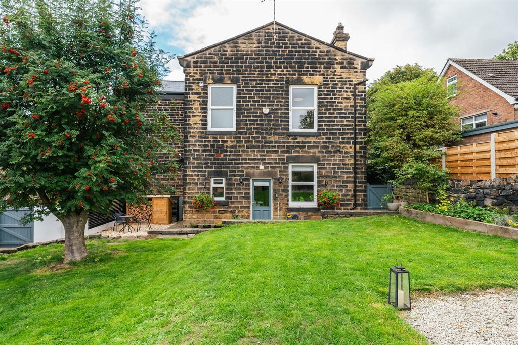 Property photo 3 of 37 Exterior And Gardens