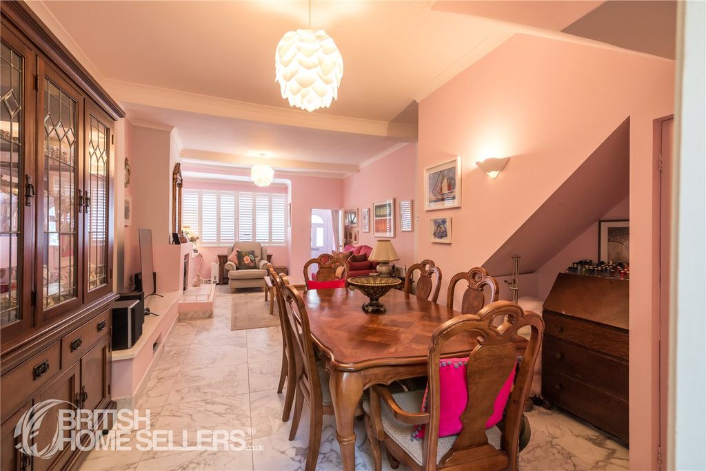 Property photo 2 of 11 Picture No. 06