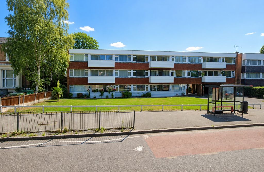 Property photo 1 of 5 5275140