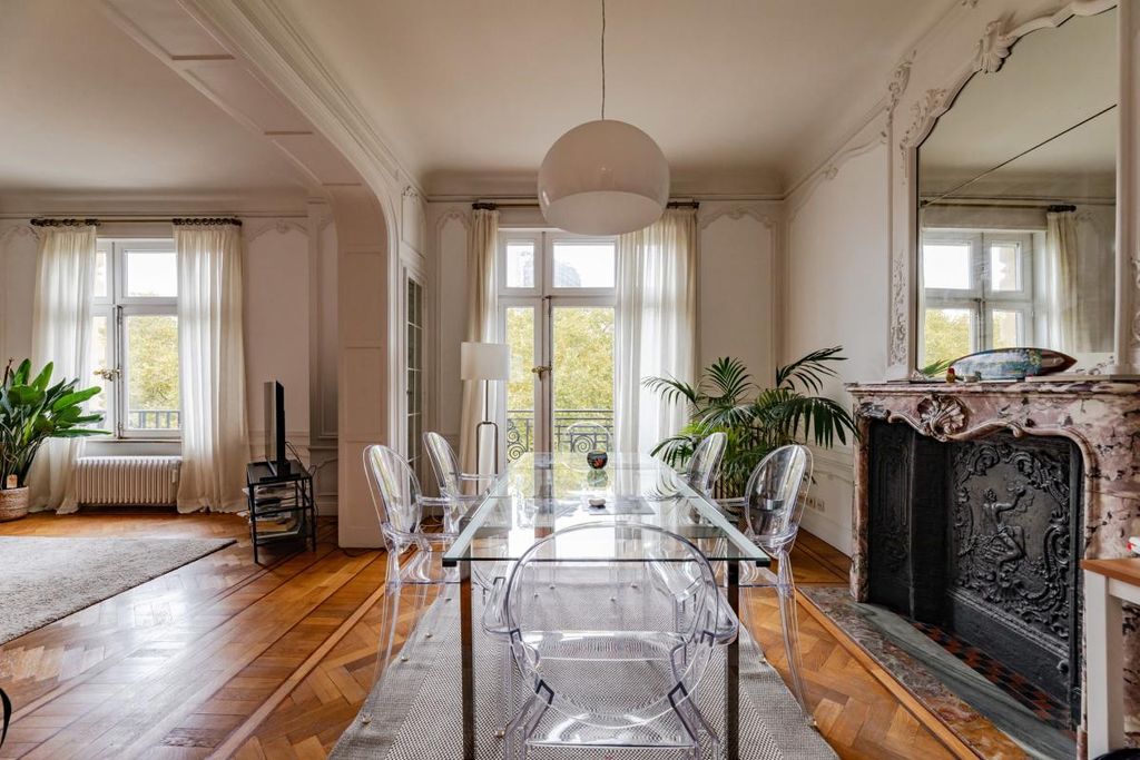 Property photo 3 of 32