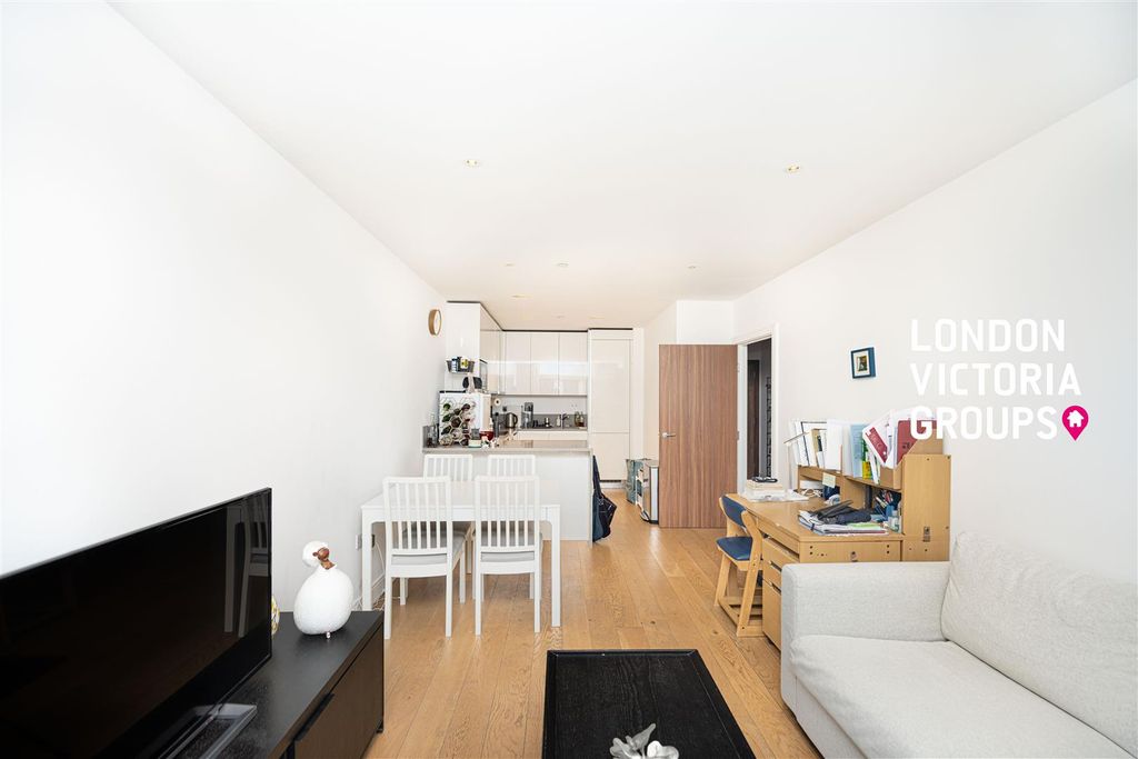 Property photo 3 of 22 1-4280.Jpg