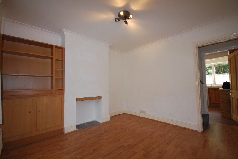 Property photo 2 of 8 Gallery