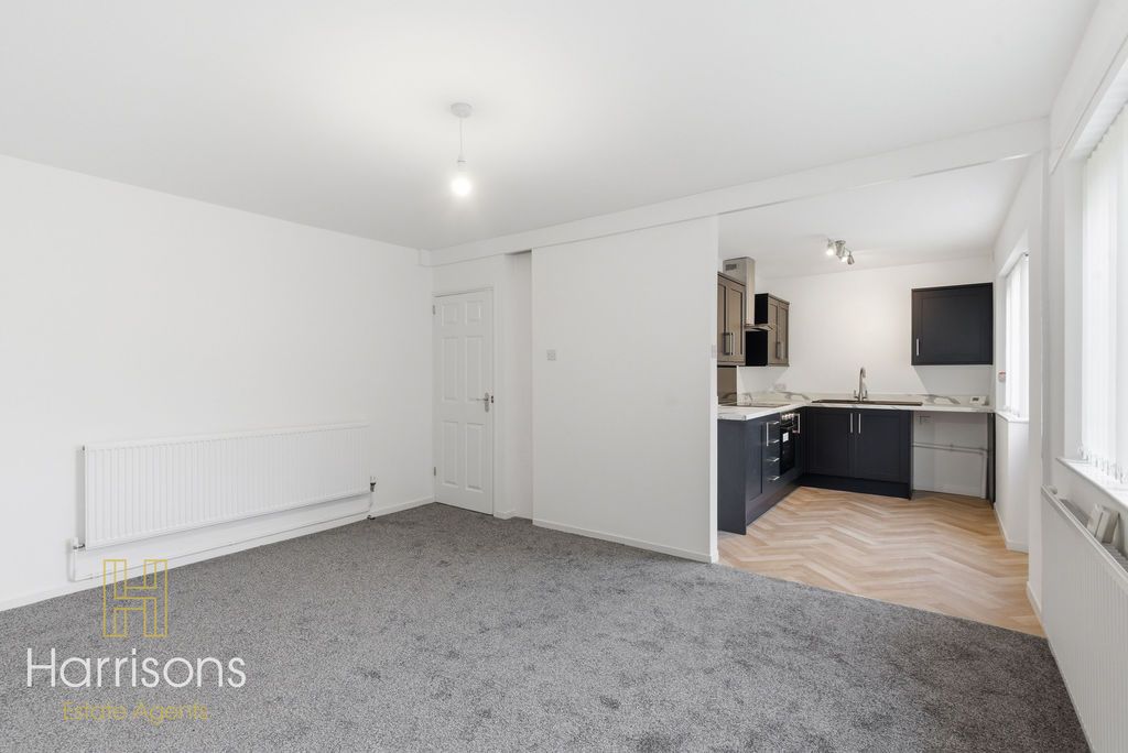 Property photo 2 of 18 Photo 2