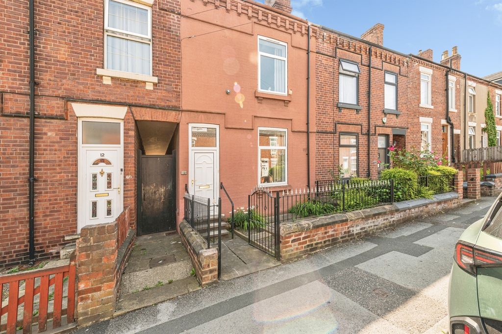 Property photo 1 of 13