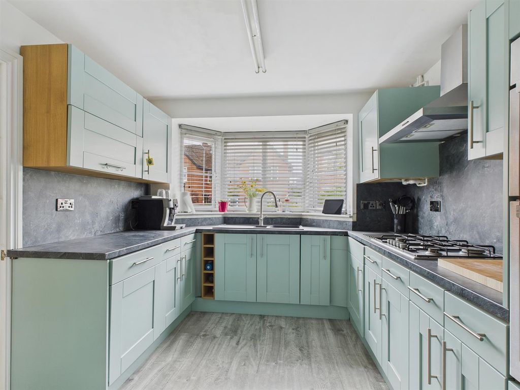 Property photo 3 of 15 Cam03972G0-Pr0155-Still001.Jpg