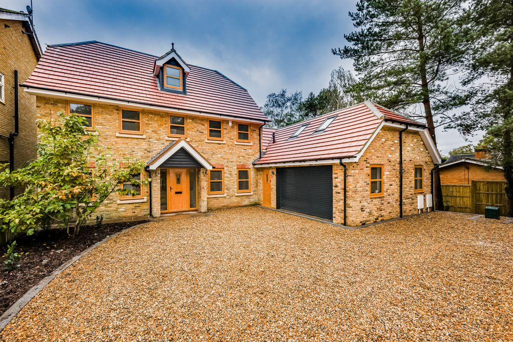 Property photo 1 of 15
