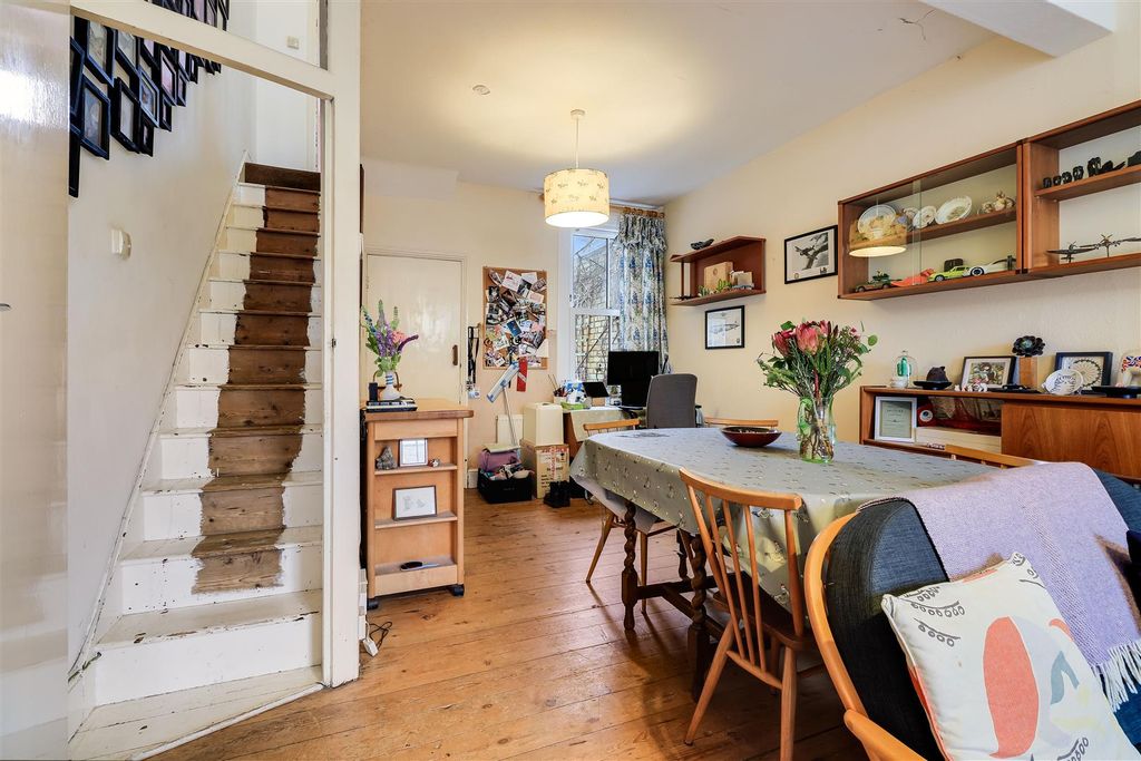 Property photo 3 of 12 Img (14).Jpg