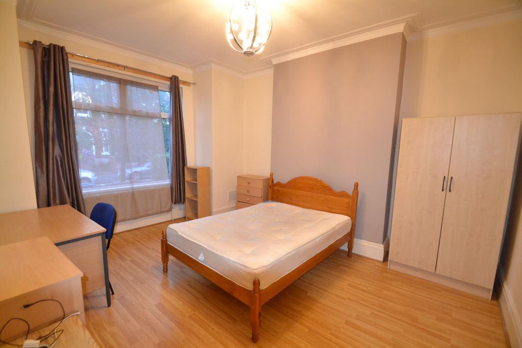 Property photo 3 of 20 Property