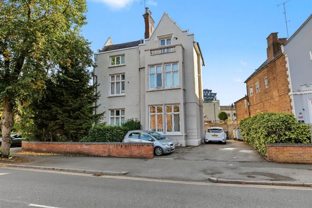 Property photo 1 of 10