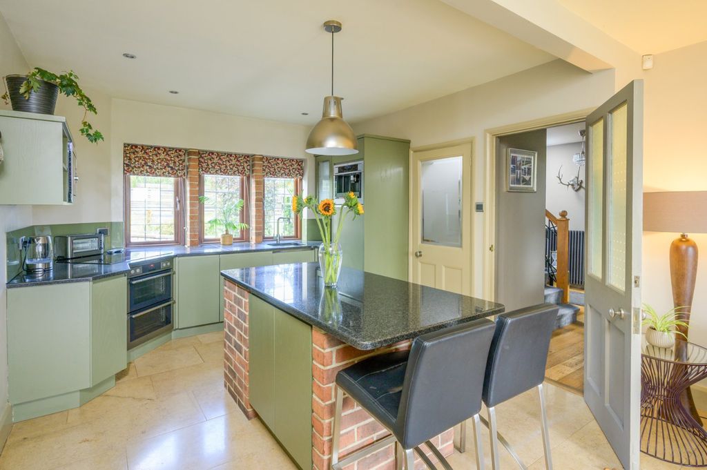 Property photo 3 of 26 Kitchen Area