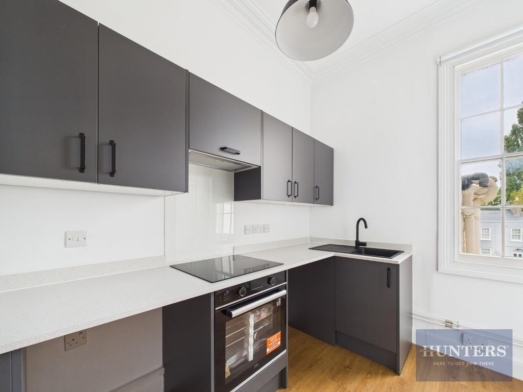 Property photo 2 of 5 Cam02256G0-Pr0421-Still003.Jpg