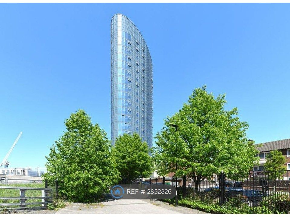 Property photo 2 of 9 Iconic Stratford Eye Development