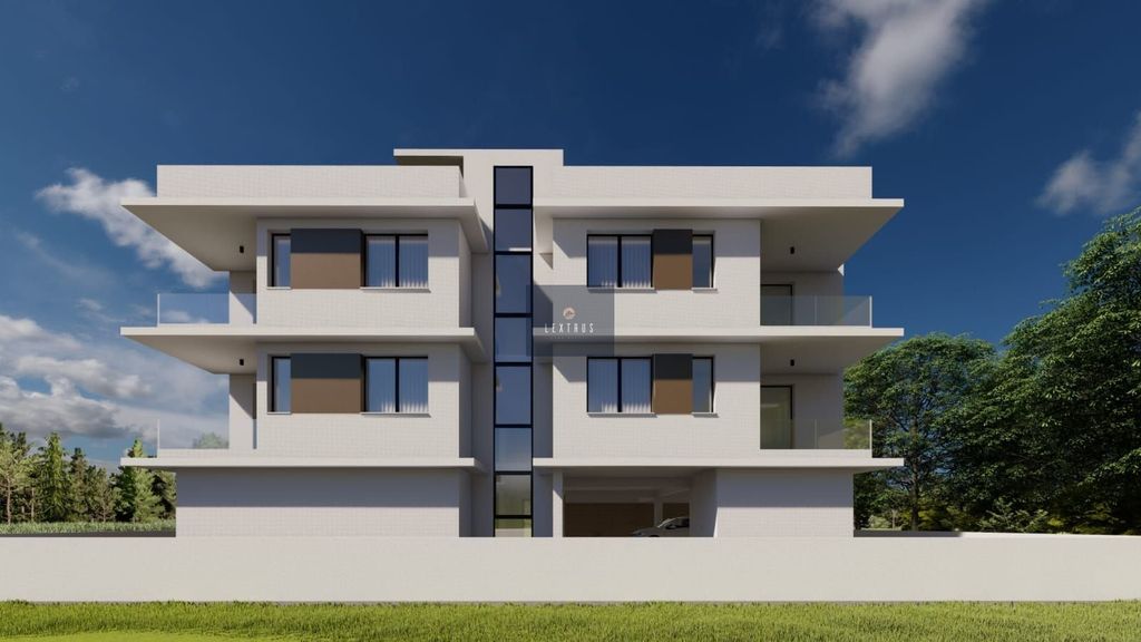 Property photo 2 of 4