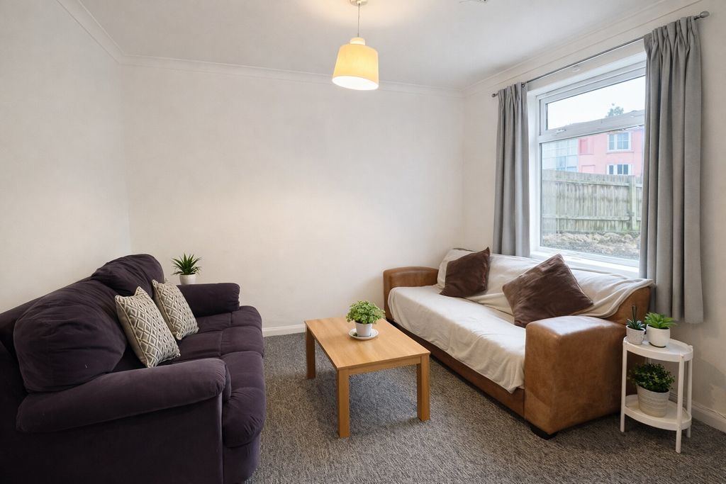 Property photo 2 of 10 Photo 19