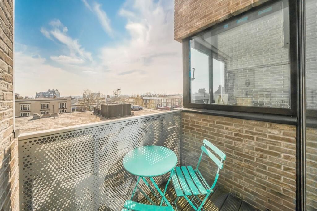 Property photo 3 of 8 Image