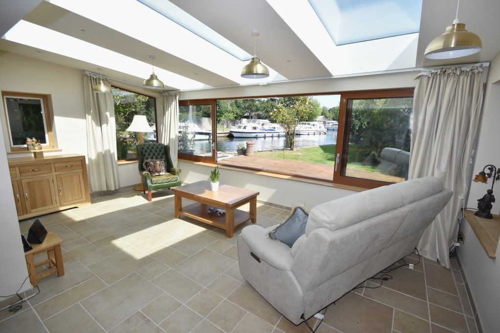 Property photo 2 of 44