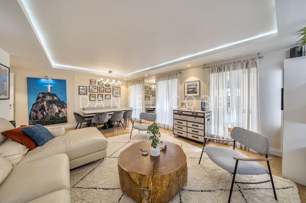 Property photo 3 of 27