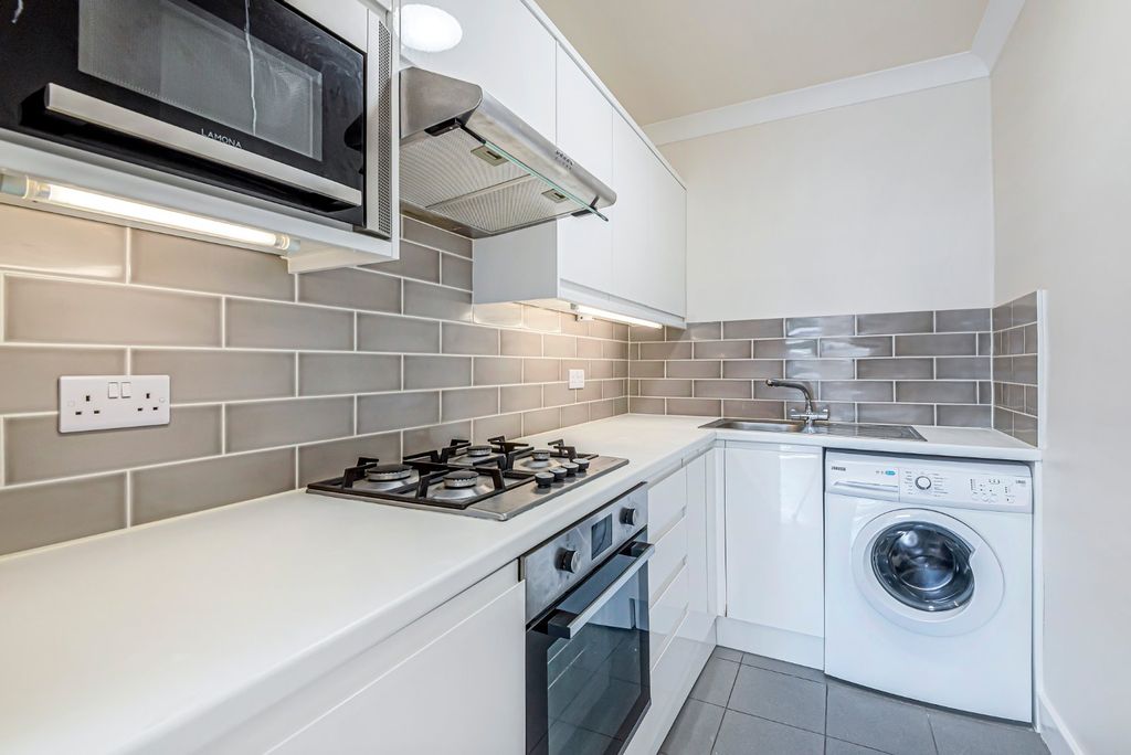 Property photo 2 of 6 Picture No. 03