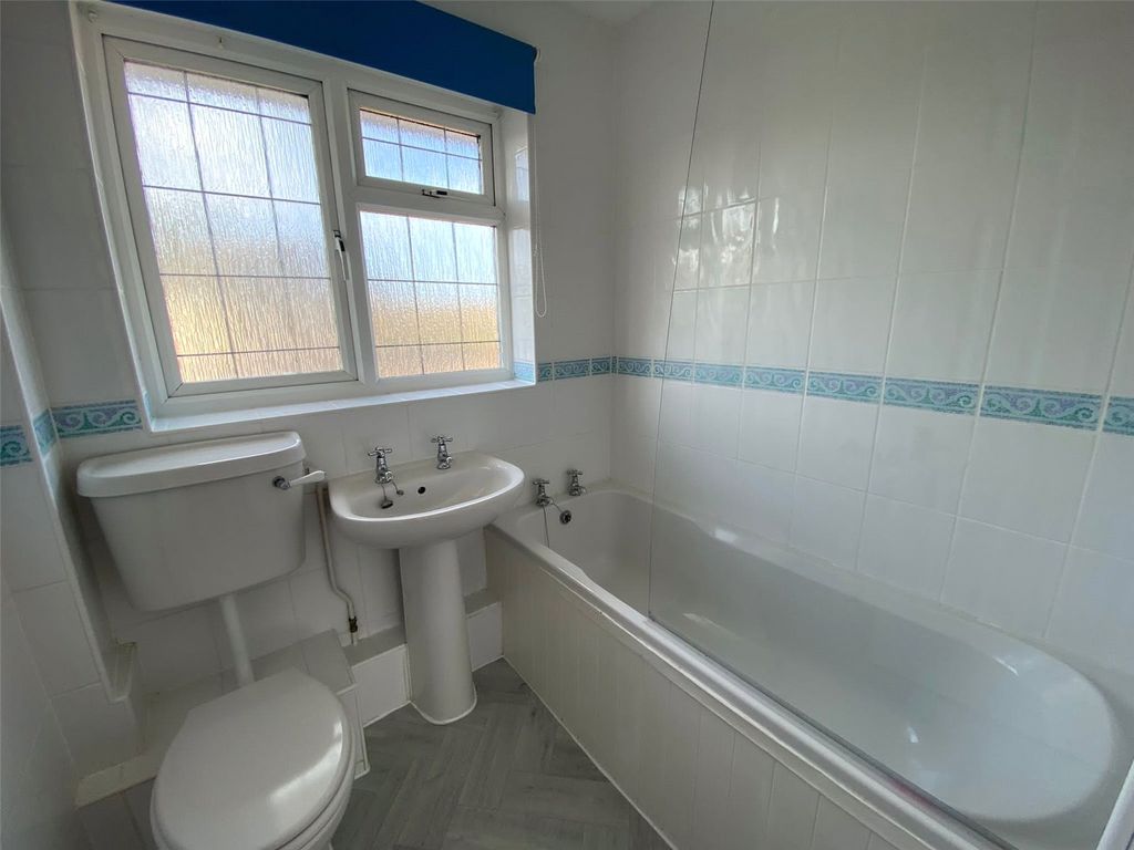 Property photo 3 of 5 Picture No. 09