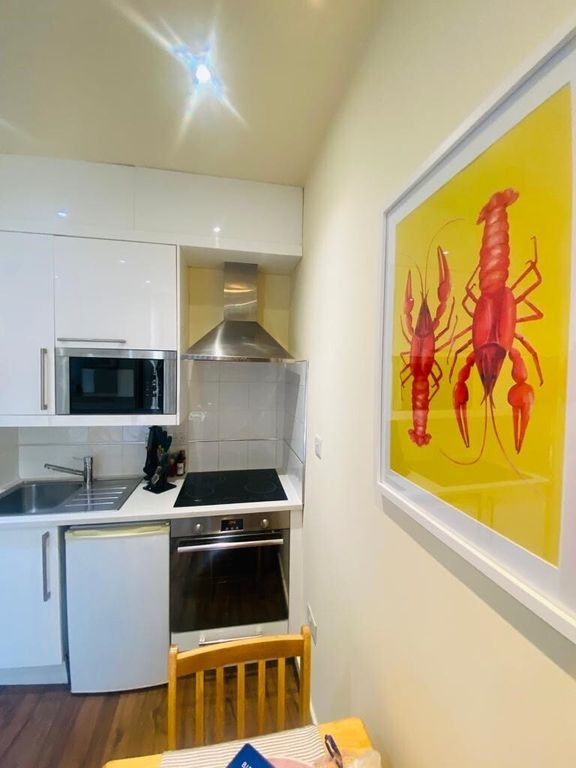 Property photo 3 of 5