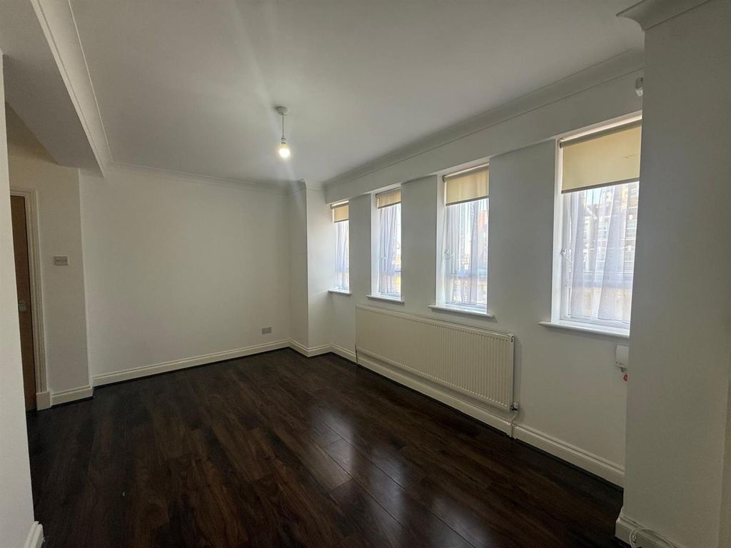 Property photo 2 of 12 Living Room