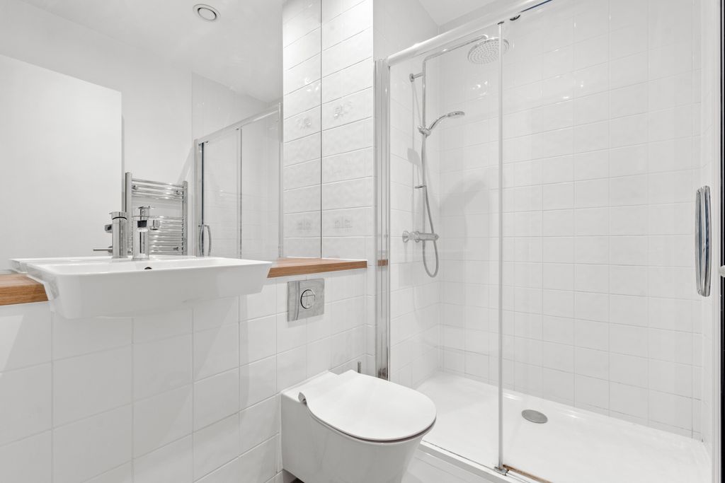 Property photo 3 of 17 Dsc_8674