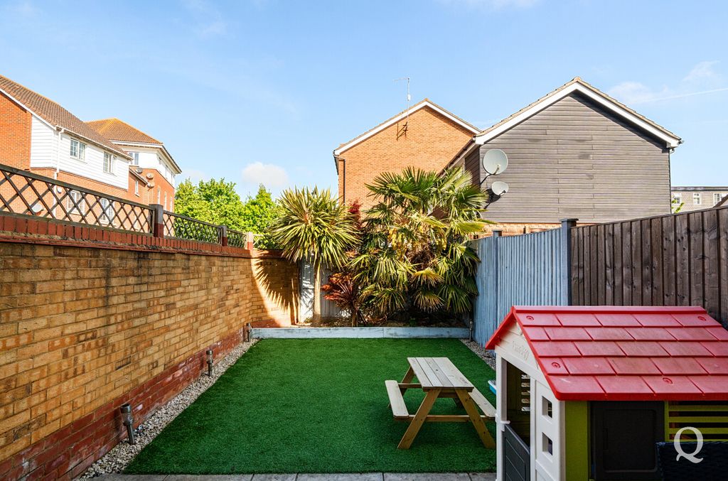 Property photo 3 of 23 44F0c36c-52B9-490...