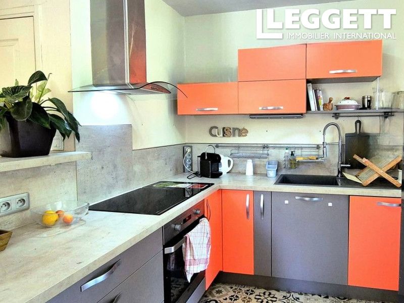 Property photo 3 of 10