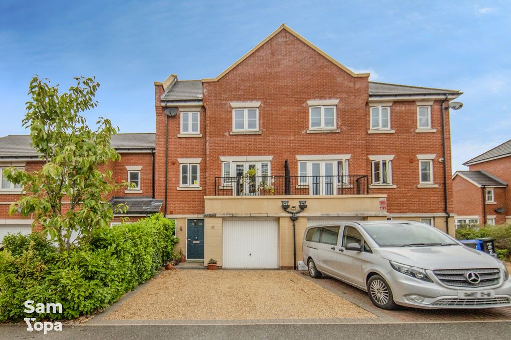 Property photo 2 of 22 Img_0421