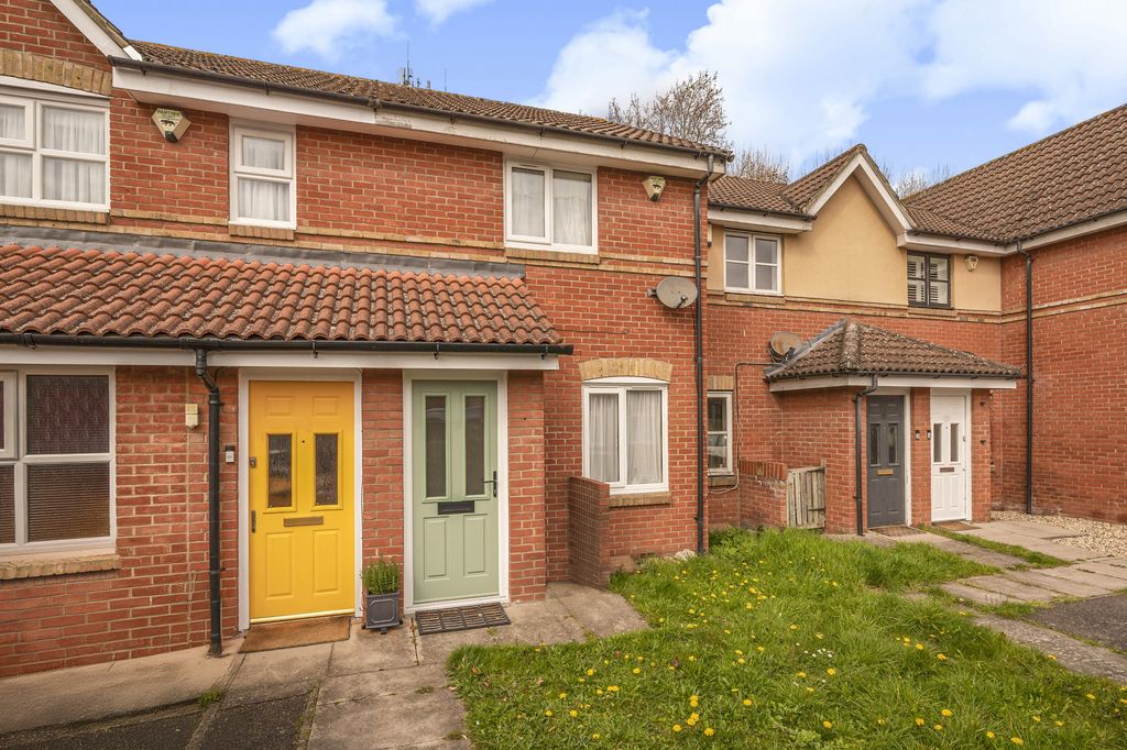 Property photo 1 of 9