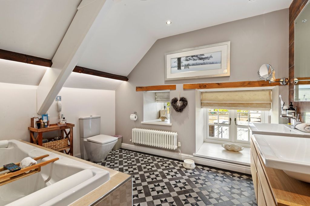 Additional image 20 of 5 bed detached house for salePenycoedcae Road, Penycoedcae CF37
