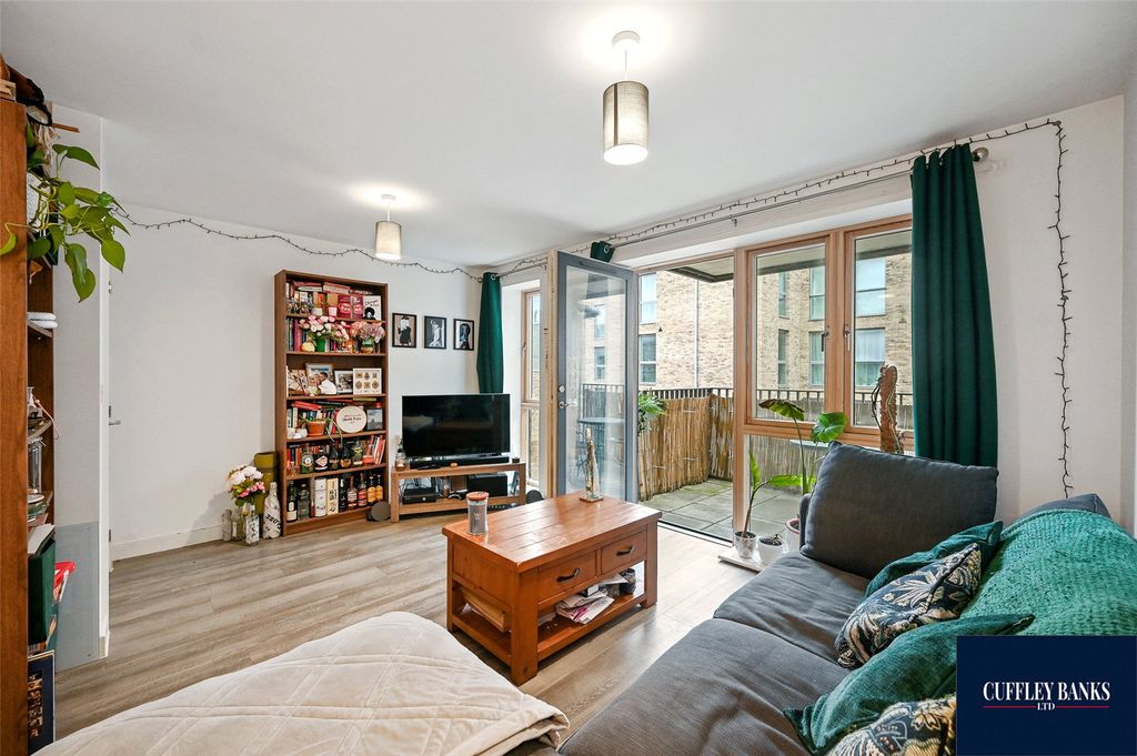 Property photo 3 of 10 Picture No. 03