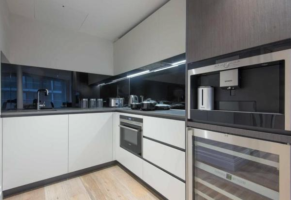 Property photo 3 of 5