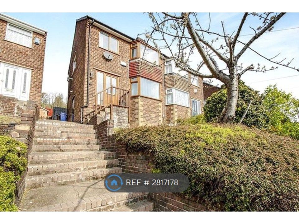 Property photo 1 of 4