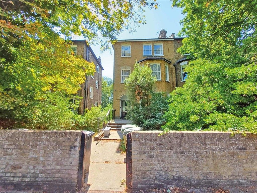 Property photo 1 of 4