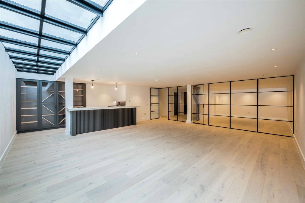Additional image 4 of 6 bed detached house to rentOakhill Road, Sevenoaks, Kent TN13