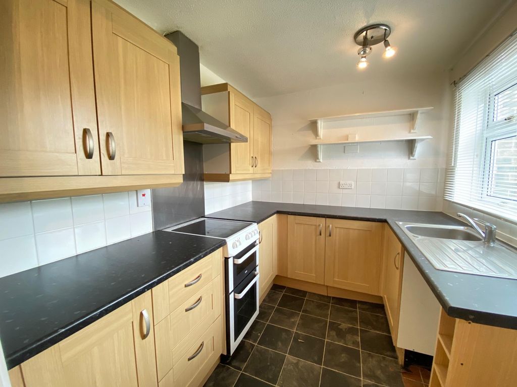 Property photo 2 of 9 Image