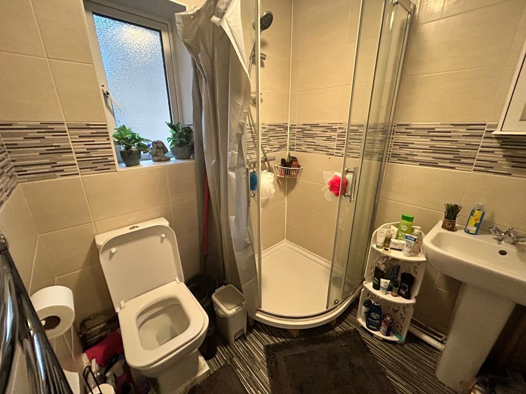 Property photo 3 of 4