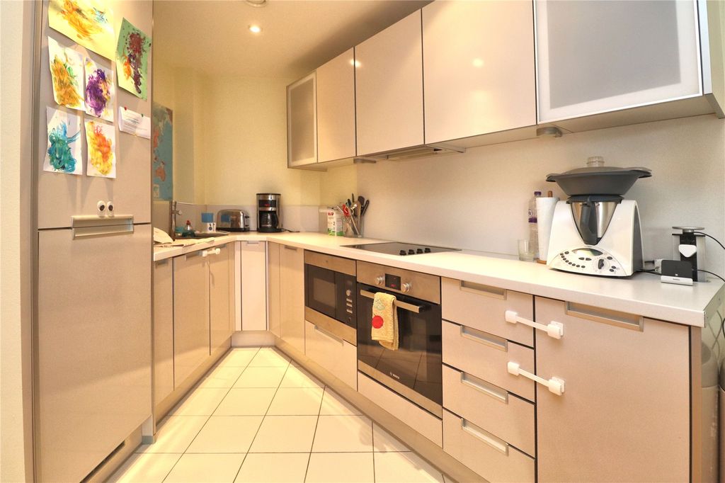 Property photo 3 of 7 Picture No. 06