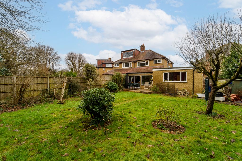 Property photo 1 of 18