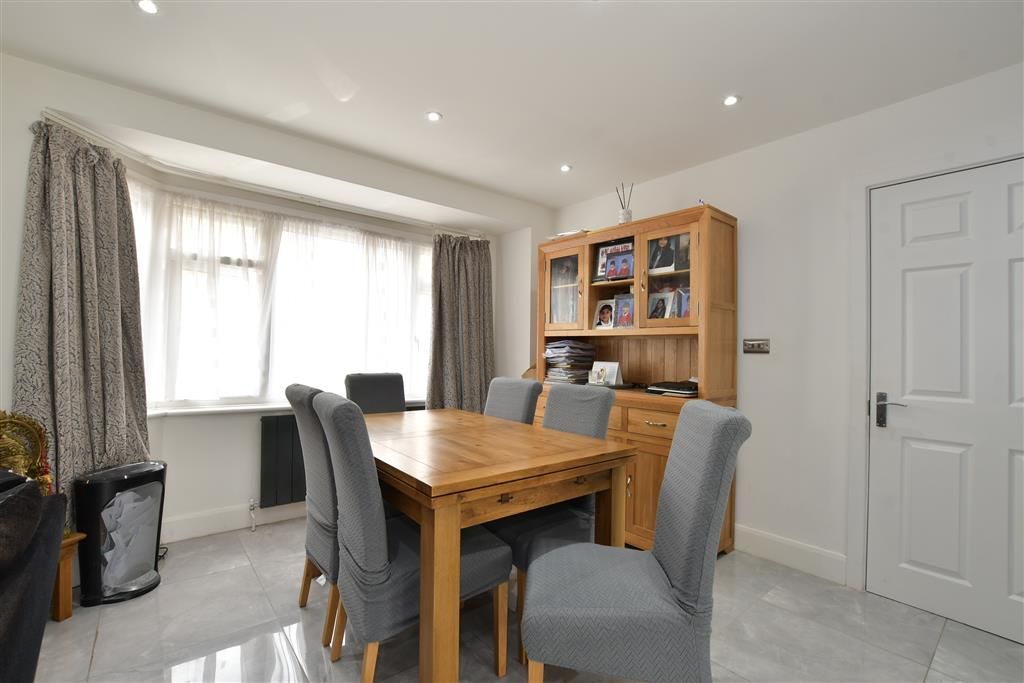 Property photo 1 of 14 Dining Area