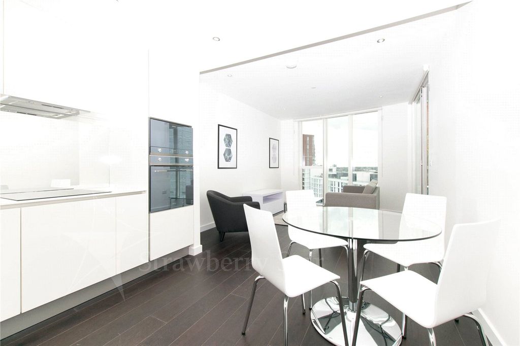Property photo 3 of 11 Picture No. 02